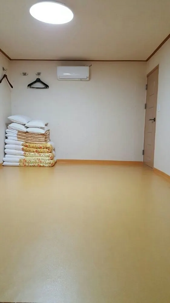 Hue Hanok Guesthouse 首爾