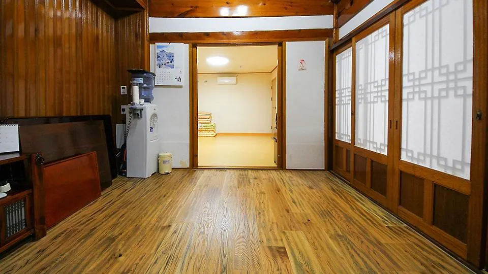 게스트하우스 Hue Hanok Guesthouse 서울특별시