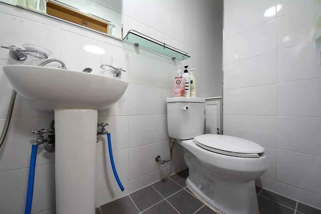 Hue Hanok Guesthouse 서울특별시 대한민국