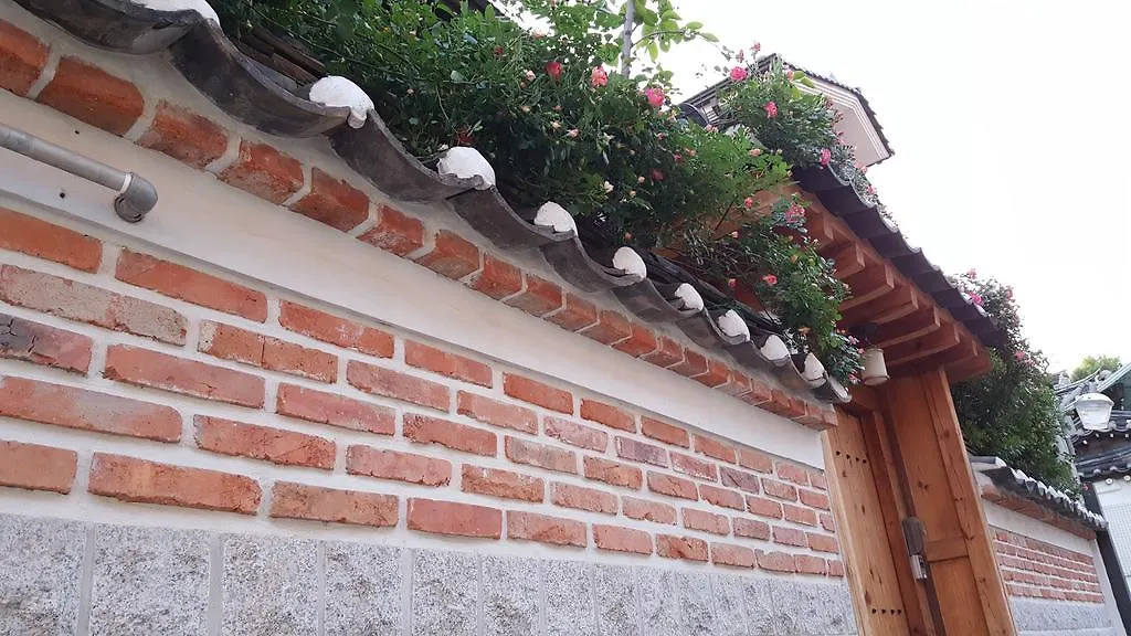 Hue Hanok Guesthouse 서울특별시 2*,  대한민국